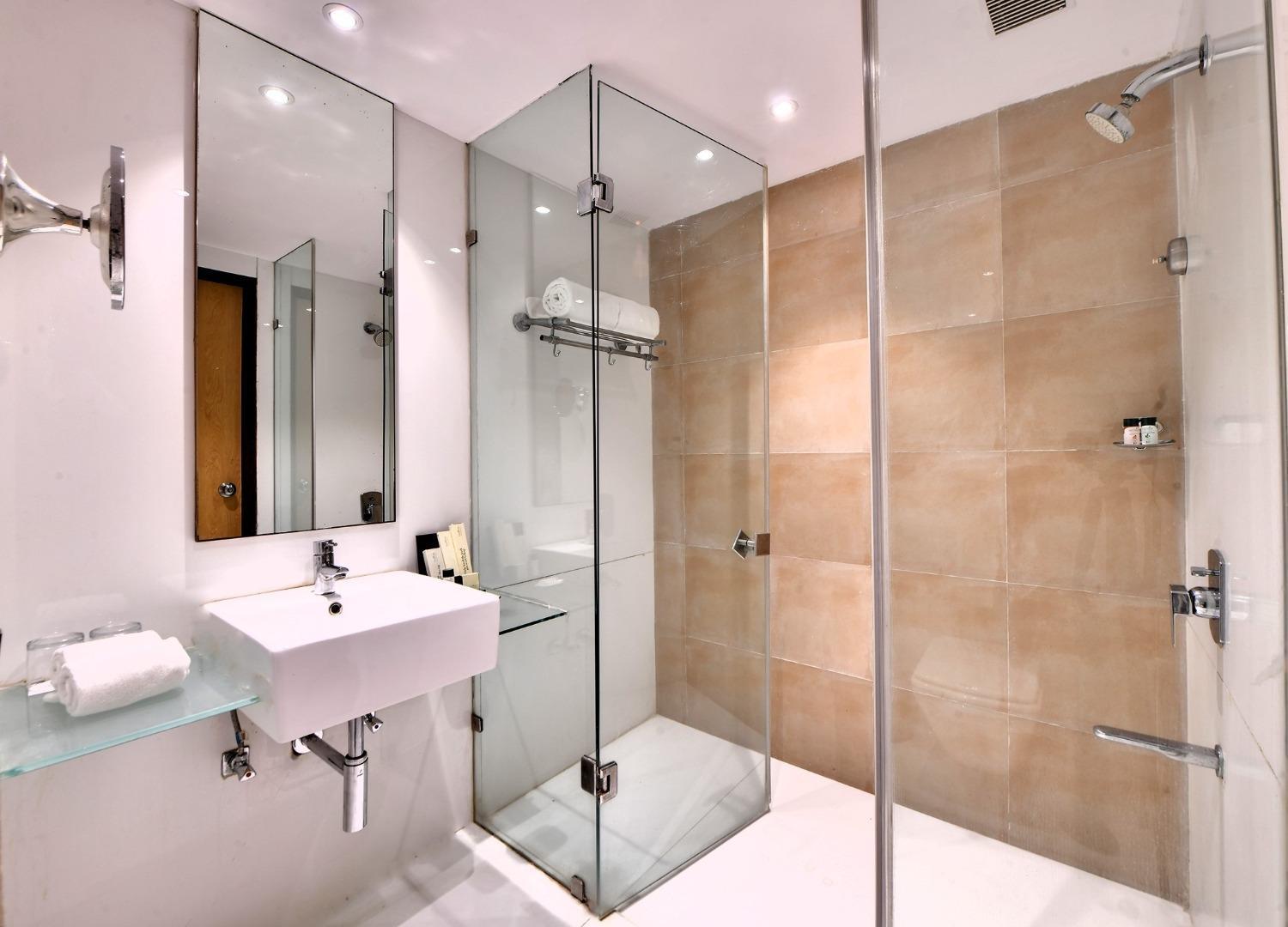 The Bellwood Suites Near Igi Airport Νέο Δελχί Εξωτερικό φωτογραφία